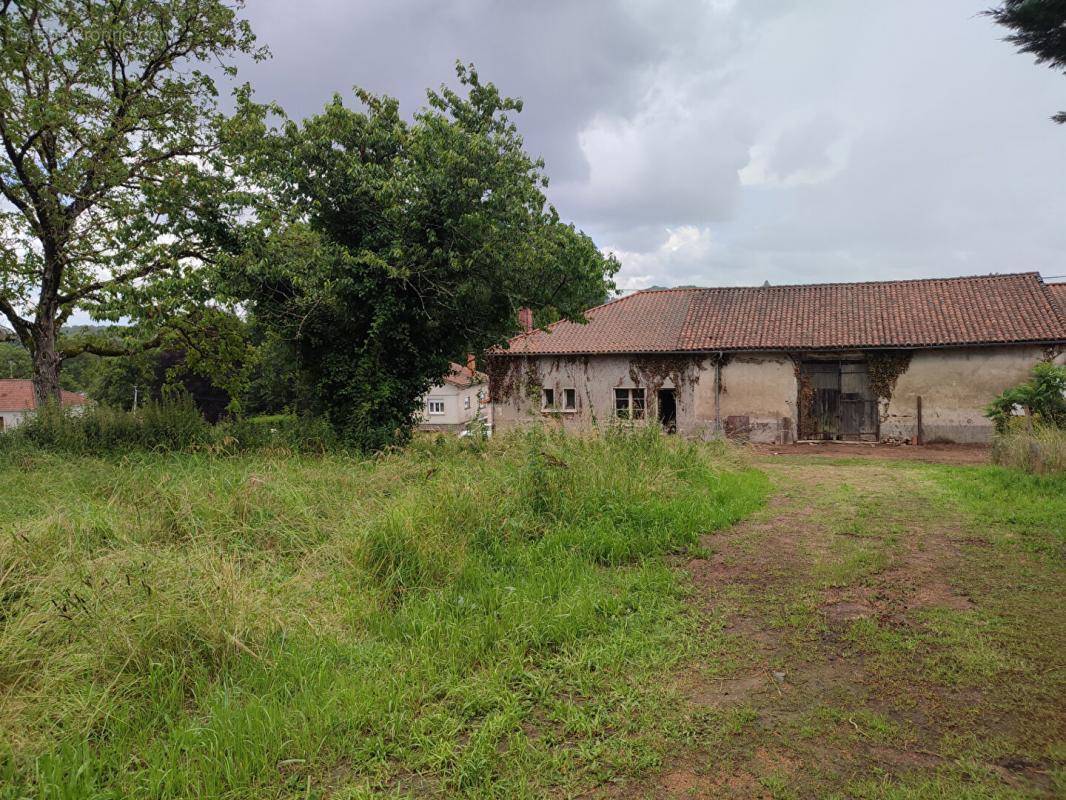 Maison à CHABANAIS