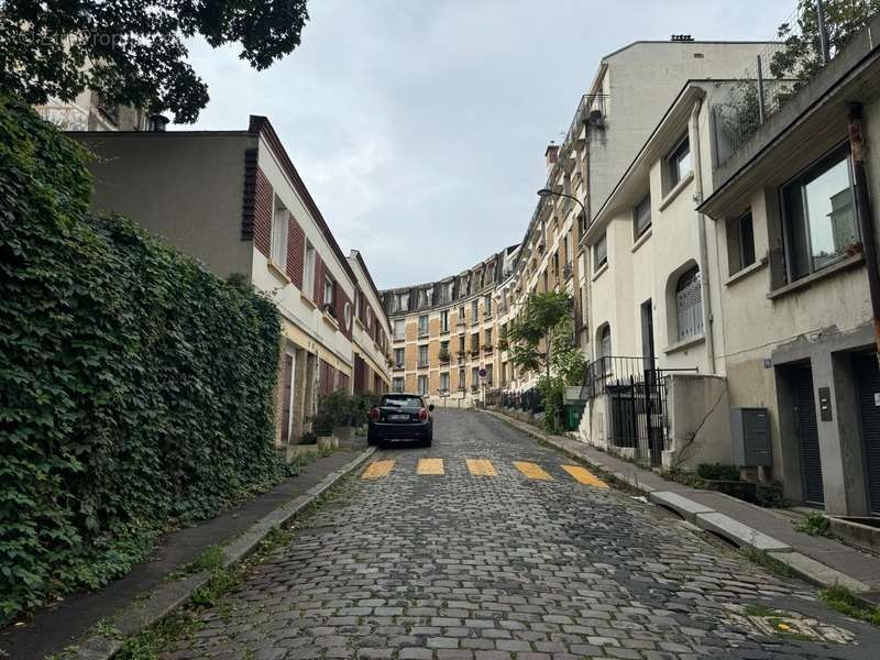 Appartement à PARIS-19E