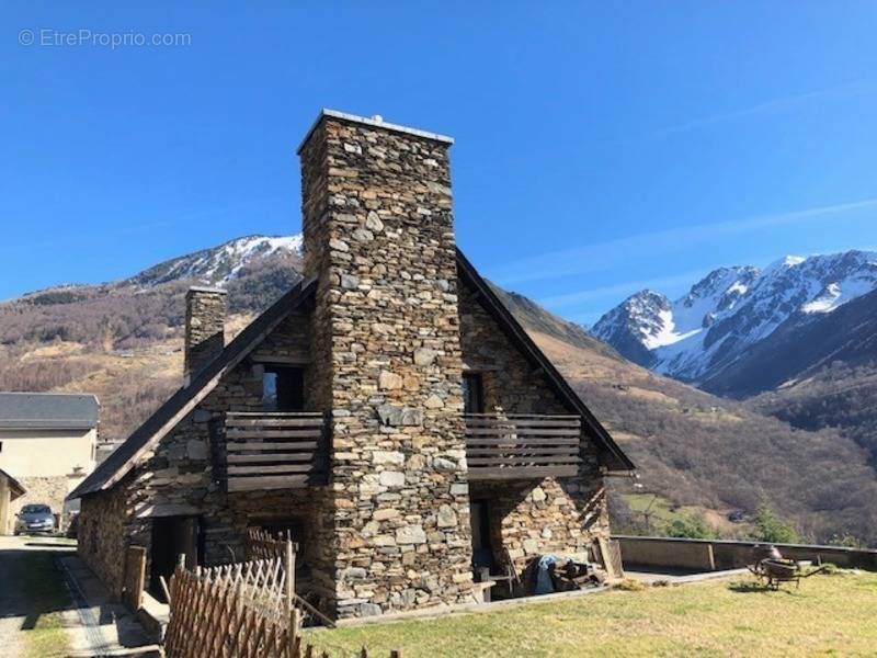 Appartement à SERS