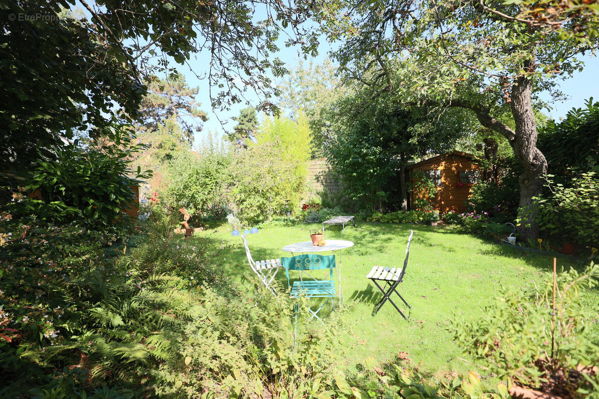 Maison à FONTENAY-SOUS-BOIS