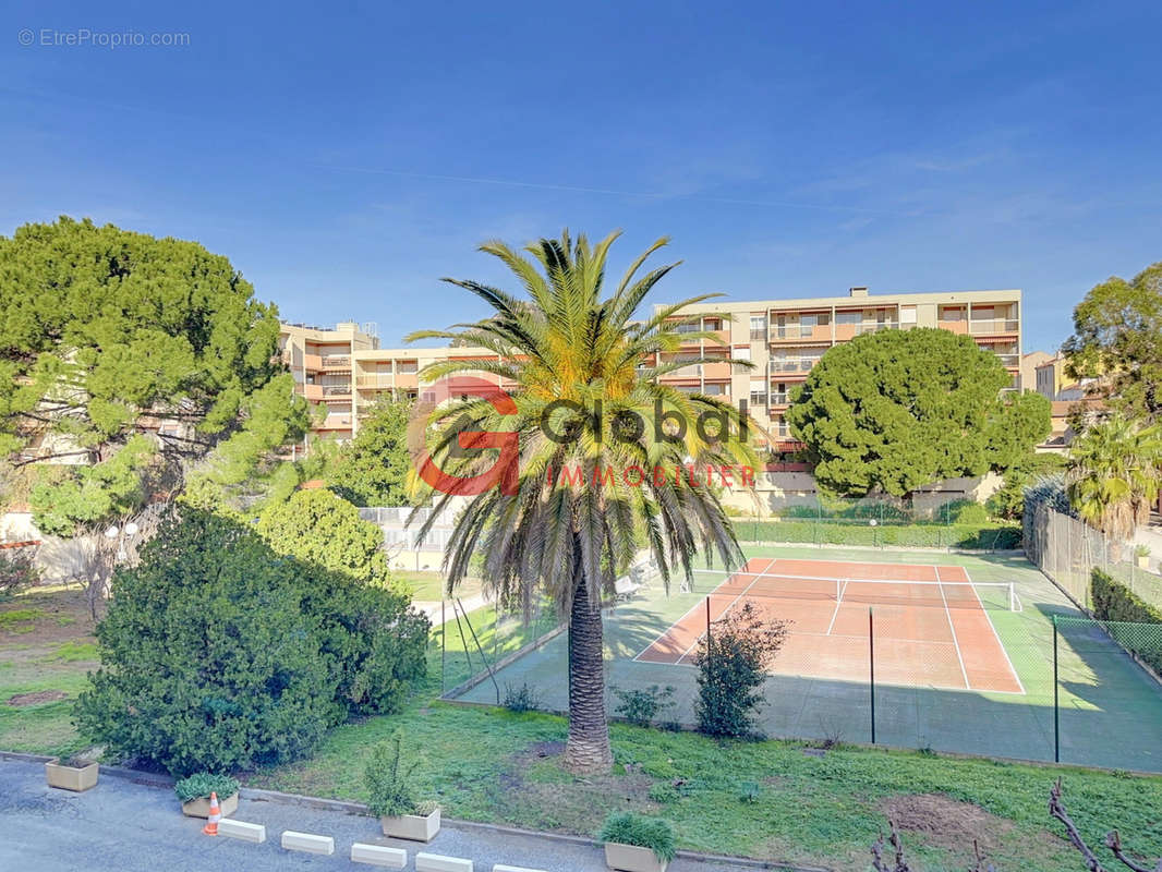 Appartement à HYERES