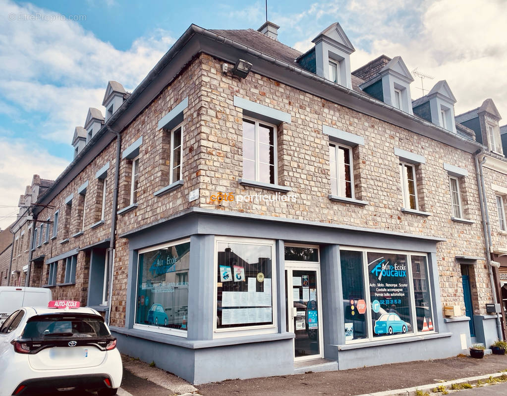 Appartement à MONTEBOURG