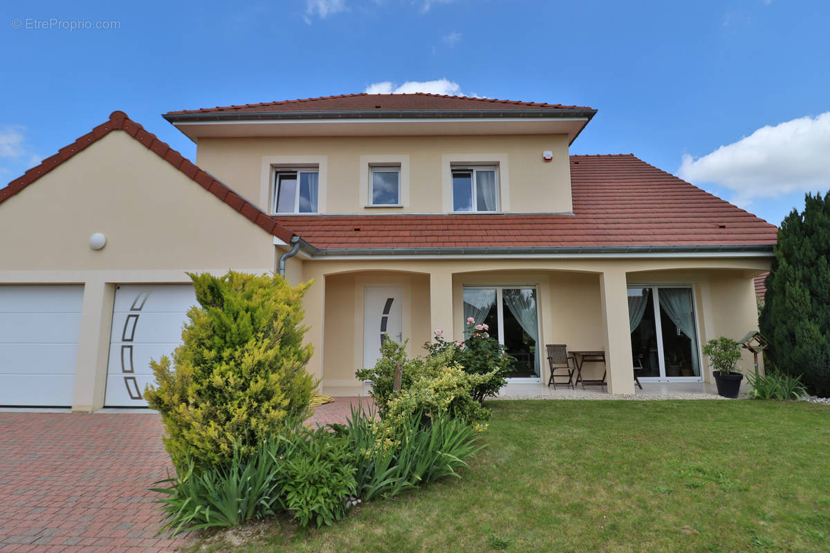 Maison à CRENEY-PRES-TROYES