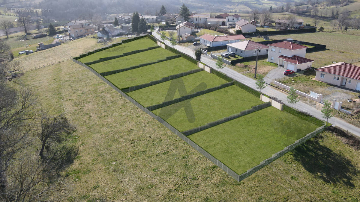 Terrain à VILLECHENEVE