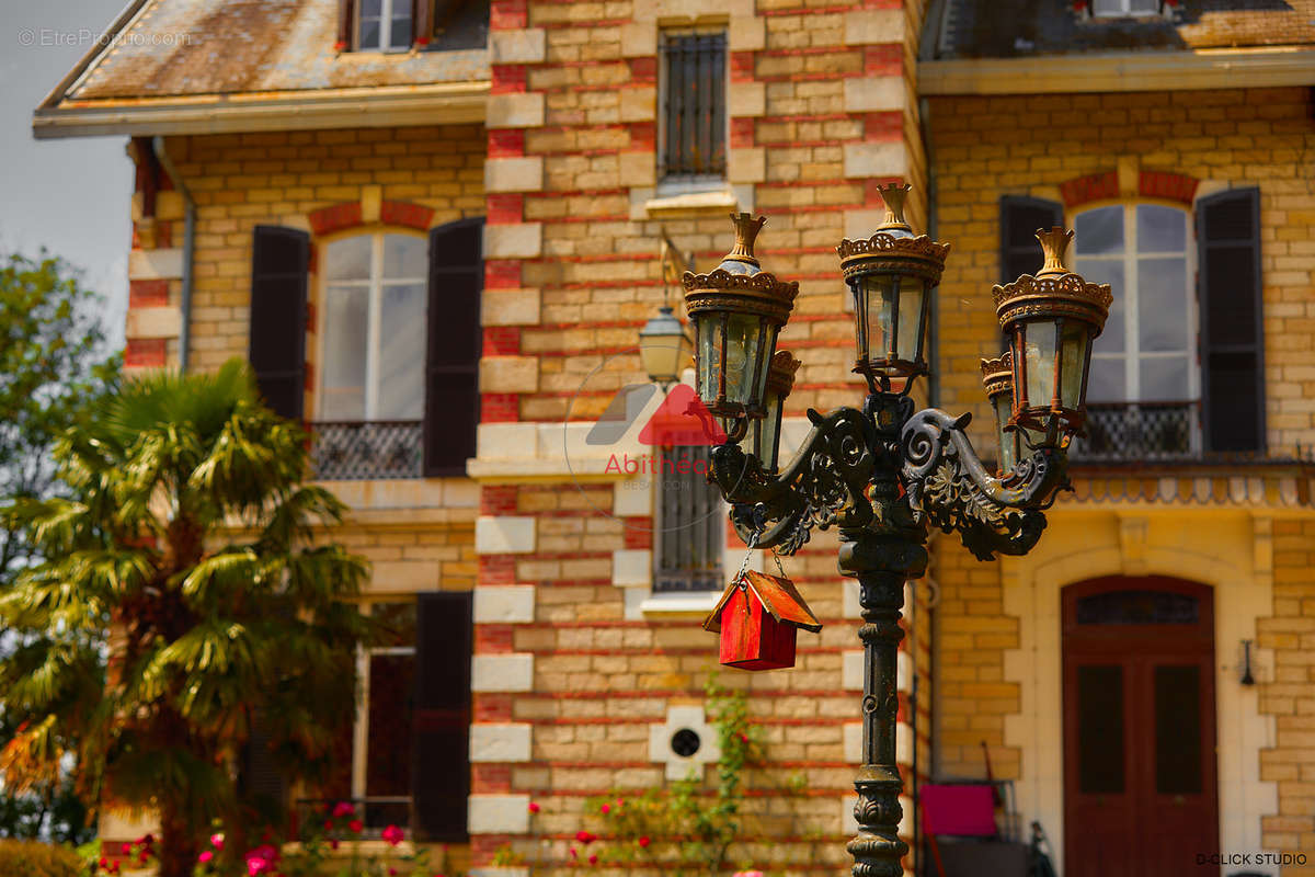 Maison à ASNANS-BEAUVOISIN