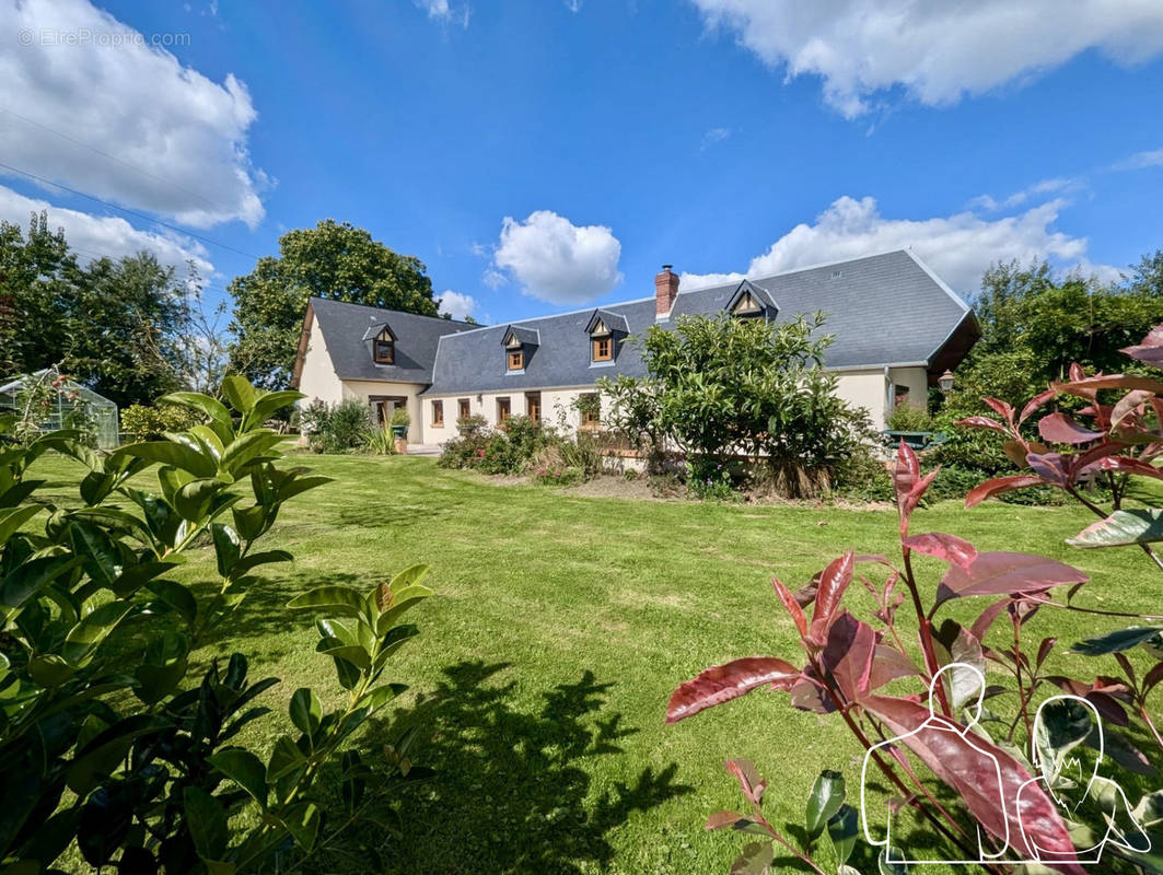 MAISON D&#039;HABITATION VIABLE DE PLAIN PIED - PROCHE PONT-AUDEMER - JOUEN IMMOBILIER - Maison à LES PREAUX