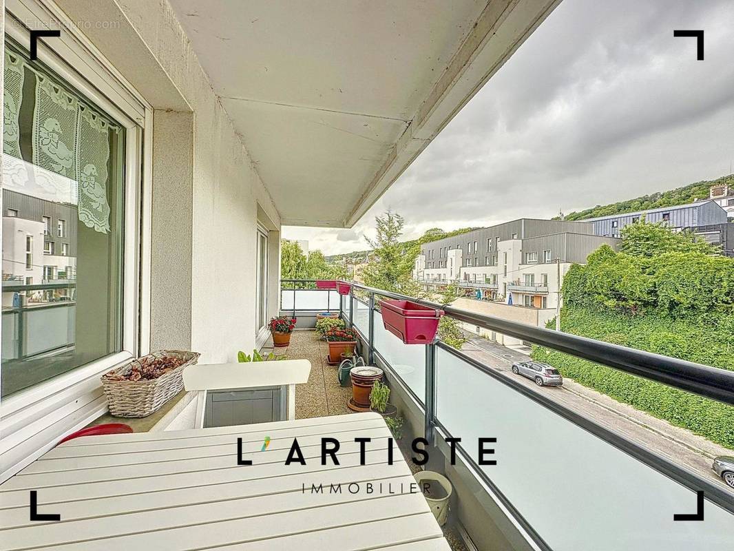 Appartement à DEVILLE-LES-ROUEN