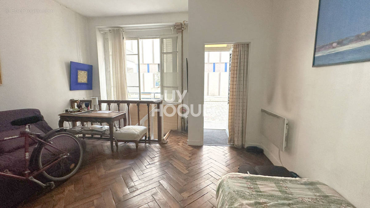 Appartement à PARIS-5E