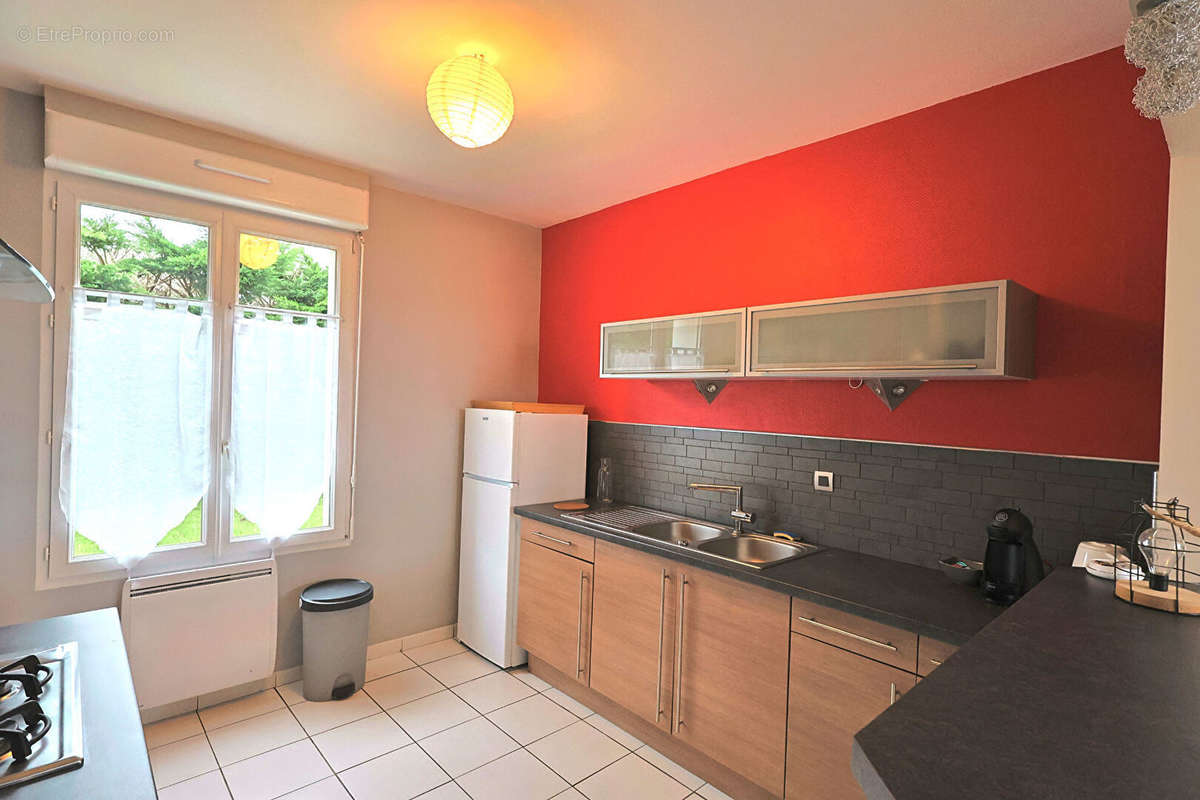 Appartement à SAINT-JOUAN-DES-GUERETS