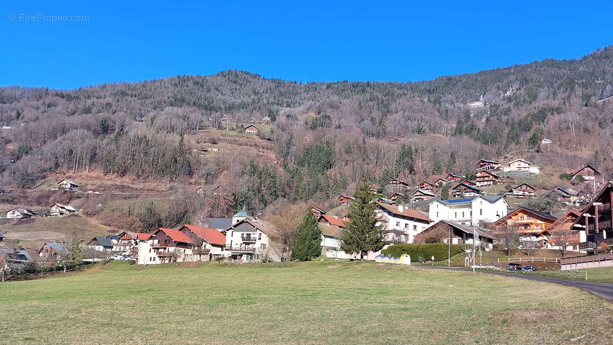 Appartement à QUEIGE