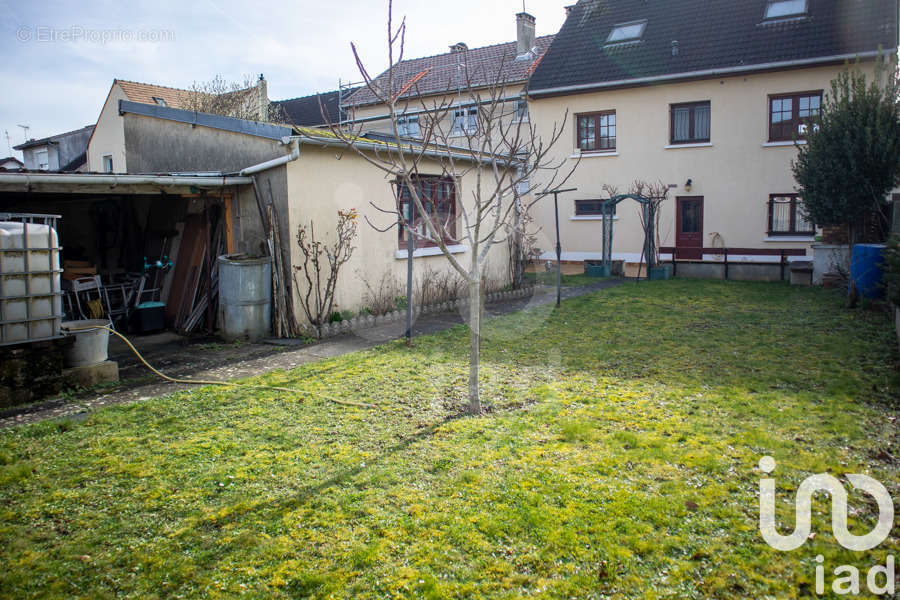 Photo 3 - Maison à PONTAULT-COMBAULT