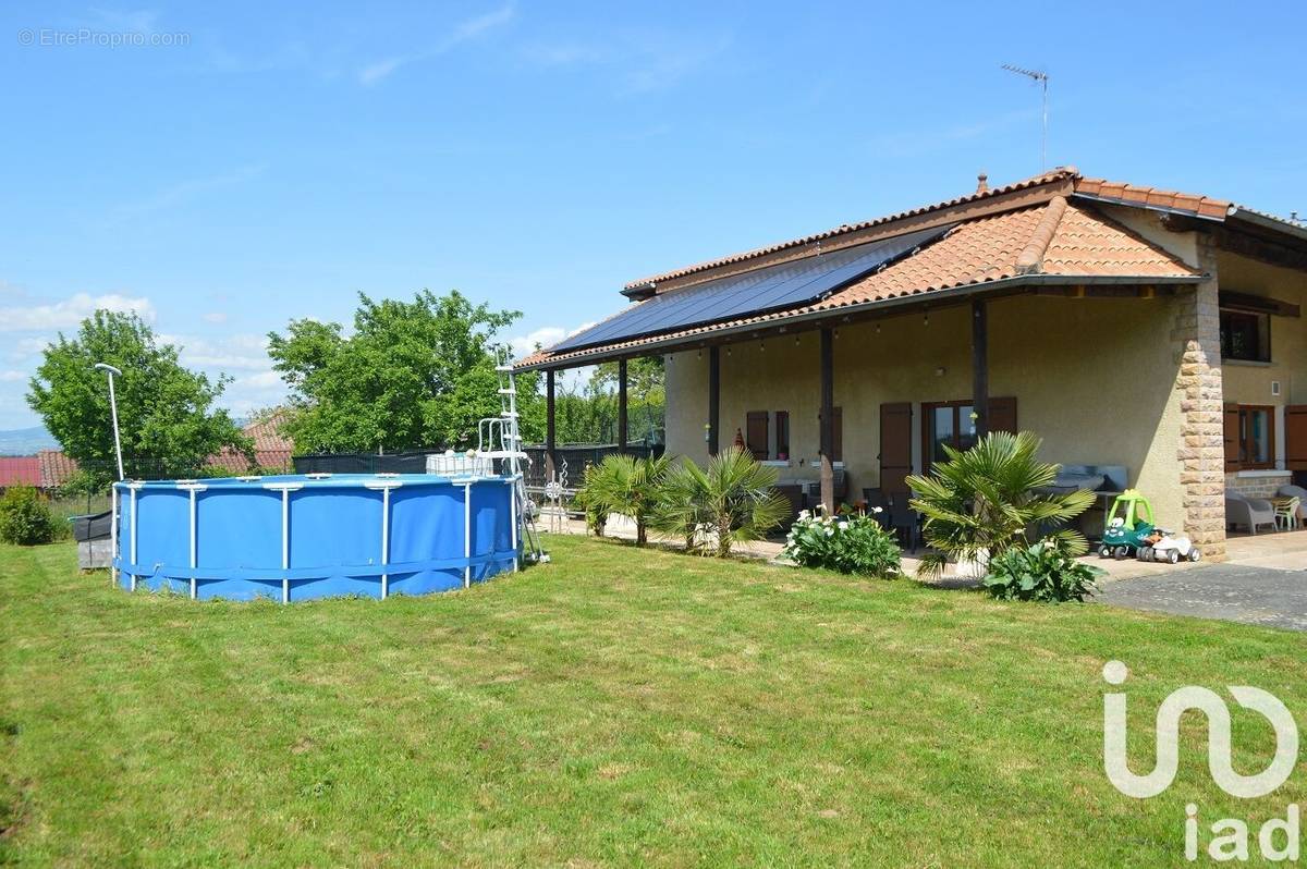 Photo 1 - Maison à SAINT-ETIENNE-SUR-CHALARONNE