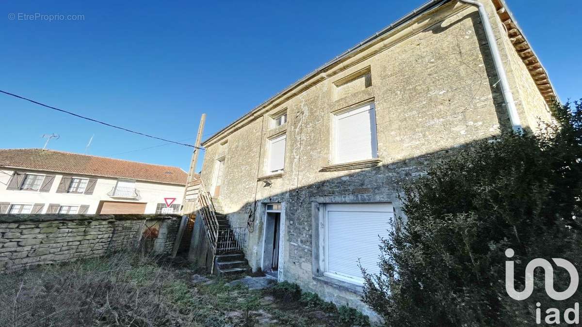 Photo 2 - Maison à BUZANCY