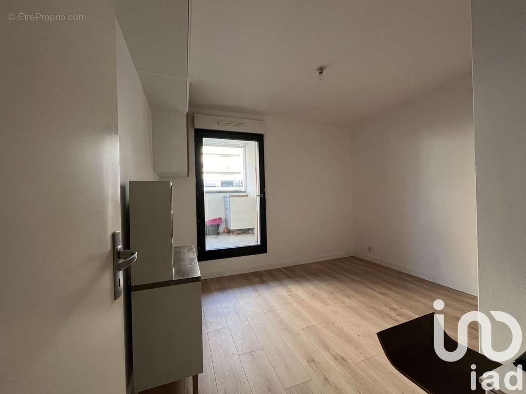 Photo 9 - Appartement à AUBERVILLIERS