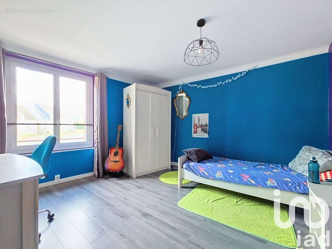 Photo 9 - Appartement à SENS-BEAUJEU