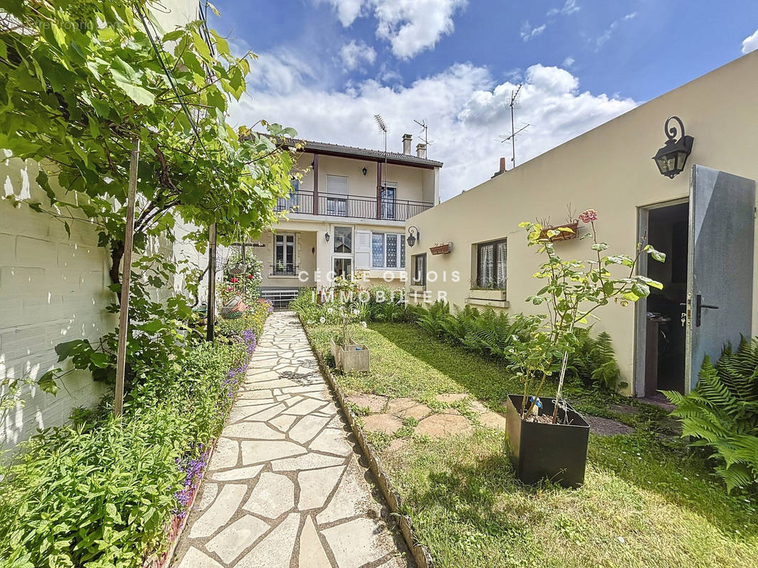 Maison à MAISONS-ALFORT