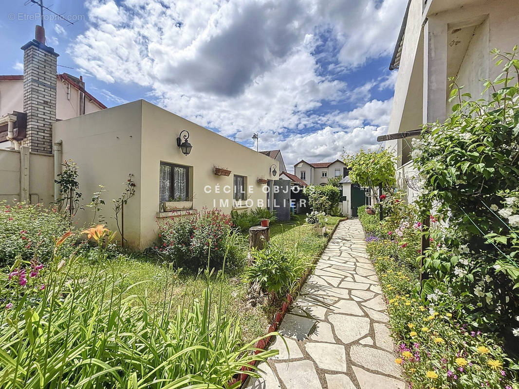 Maison à MAISONS-ALFORT