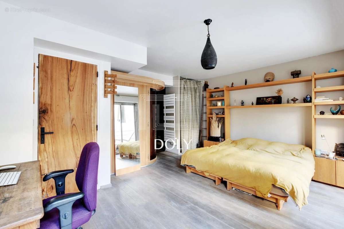 Appartement à PARIS-20E