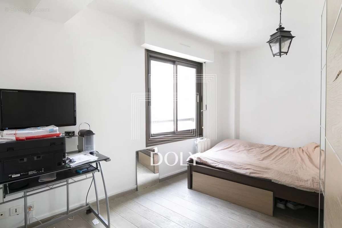 Appartement à PARIS-20E