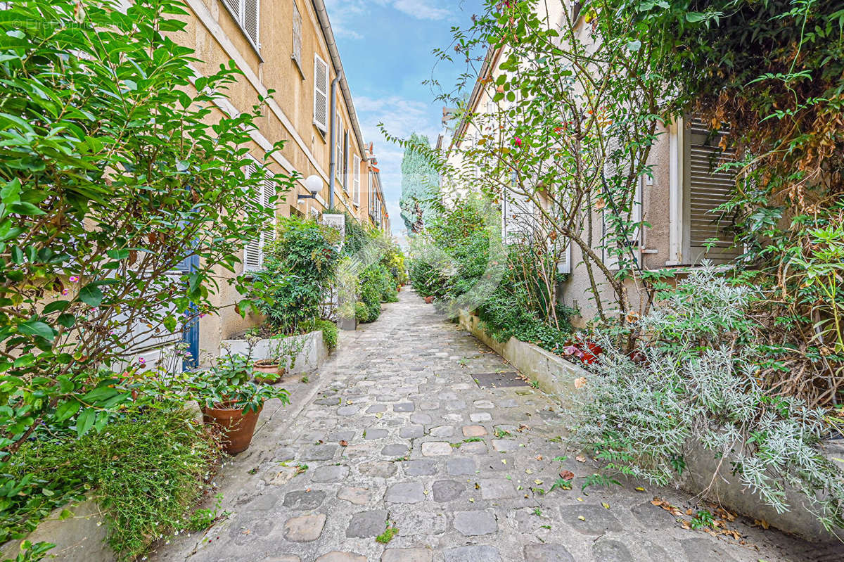 Appartement à PARIS-12E