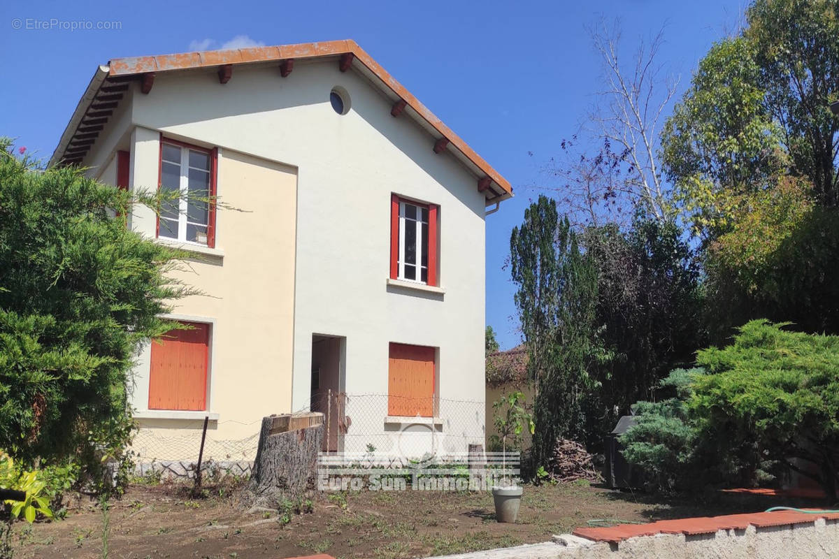 Maison à CASTRES