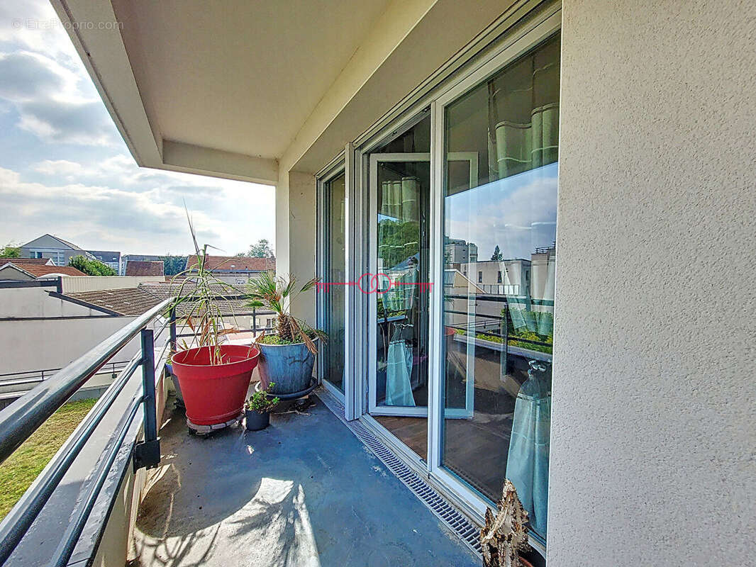 Appartement à CORMONTREUIL