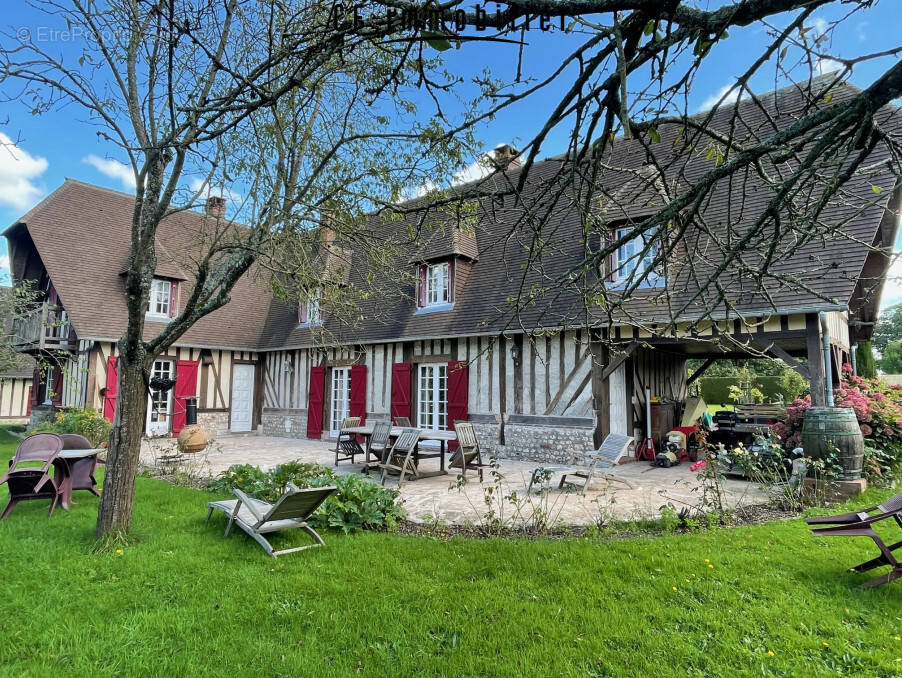 Maison à BERNAY