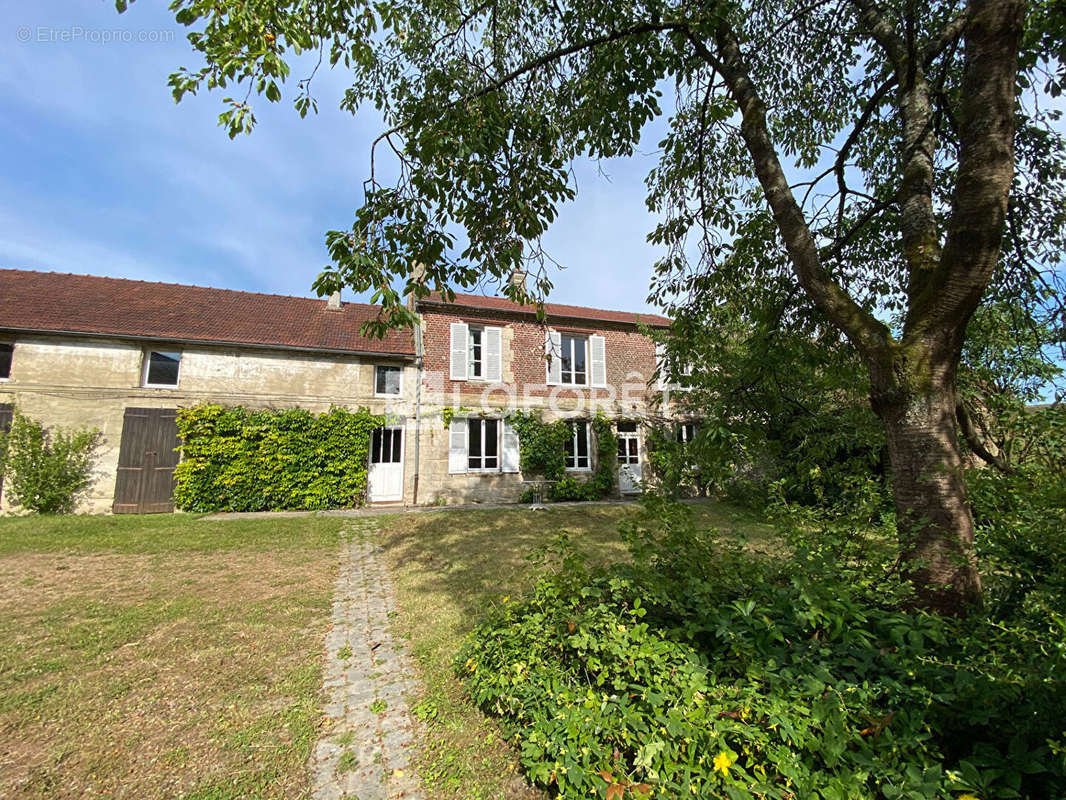 Maison à BERTHECOURT