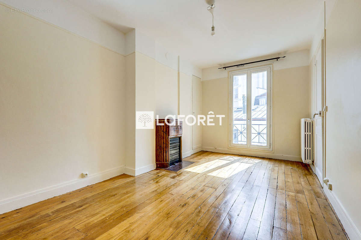 Appartement à PARIS-11E