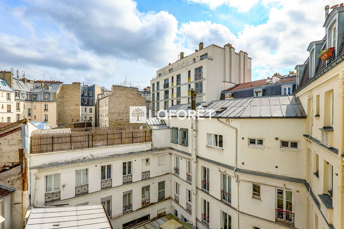 Appartement à PARIS-11E