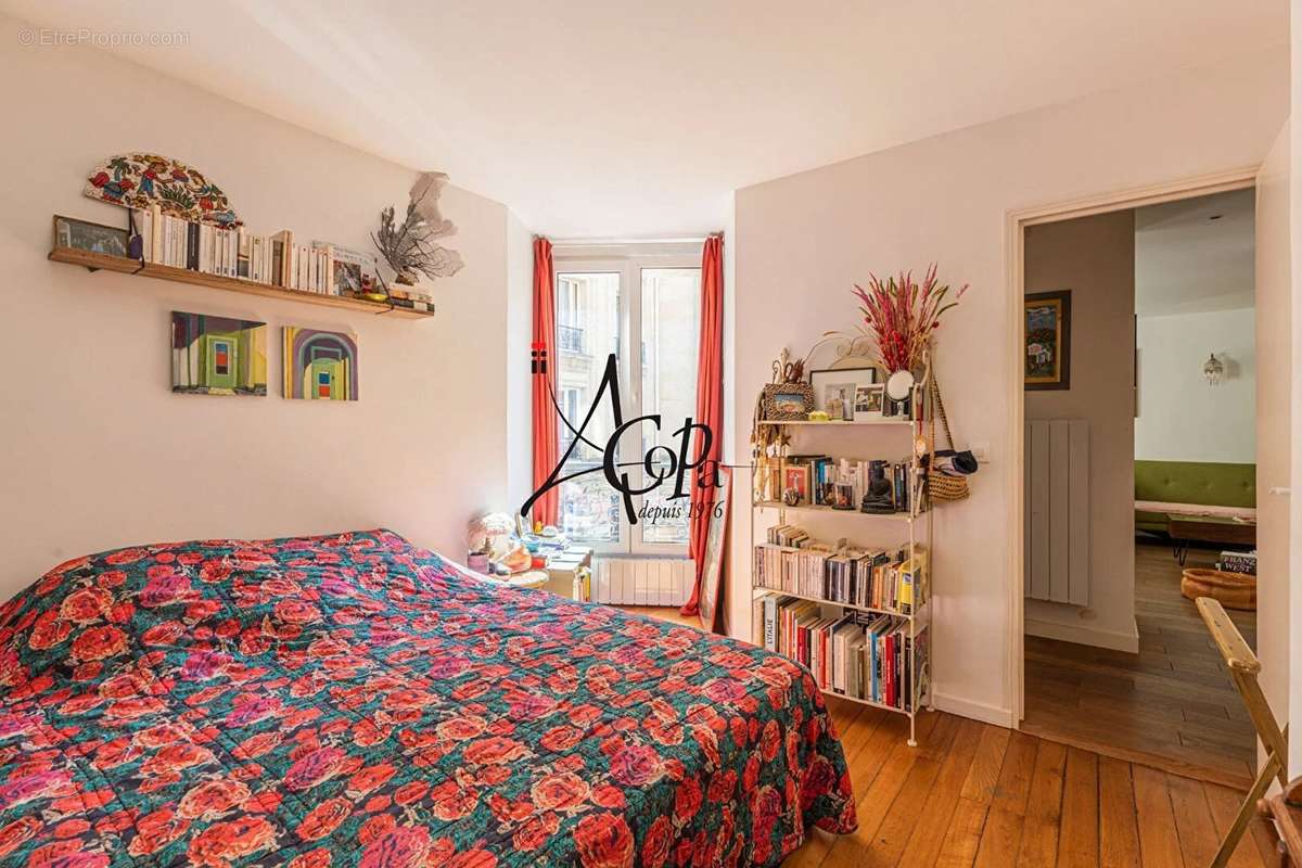 Appartement à PARIS-18E