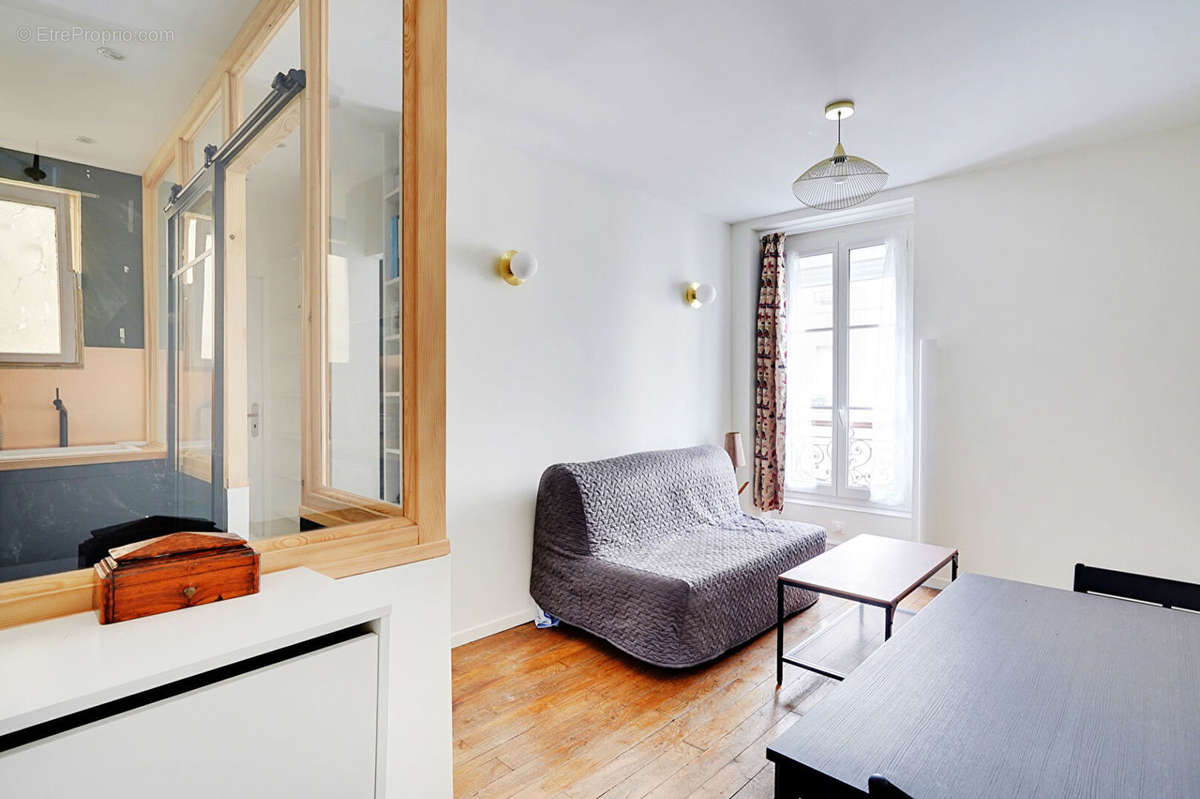 Appartement à PARIS-11E