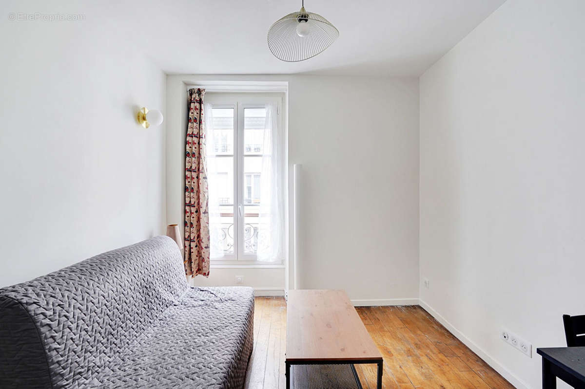 Appartement à PARIS-11E