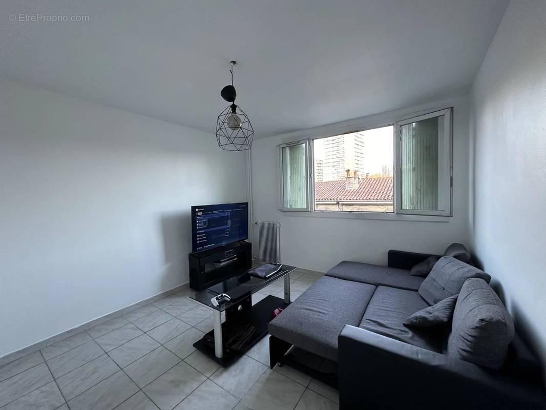 Appartement à MARSEILLE-14E