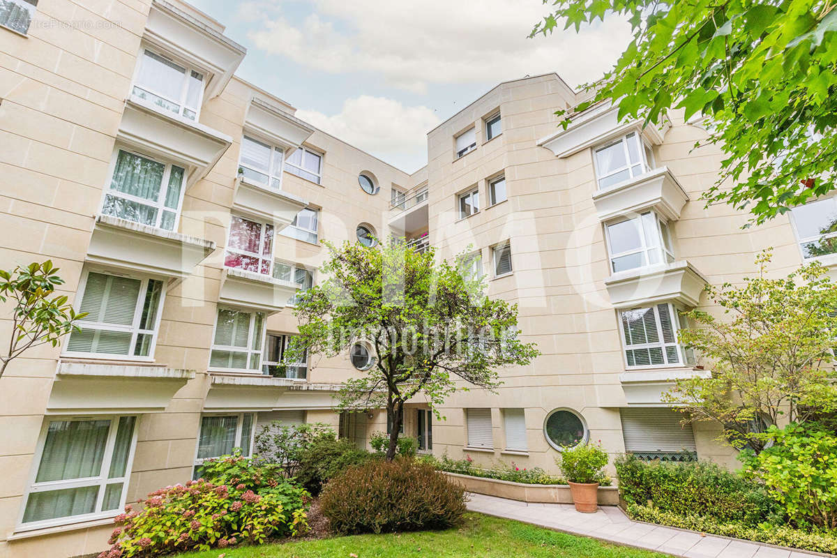 Appartement à CHATENAY-MALABRY