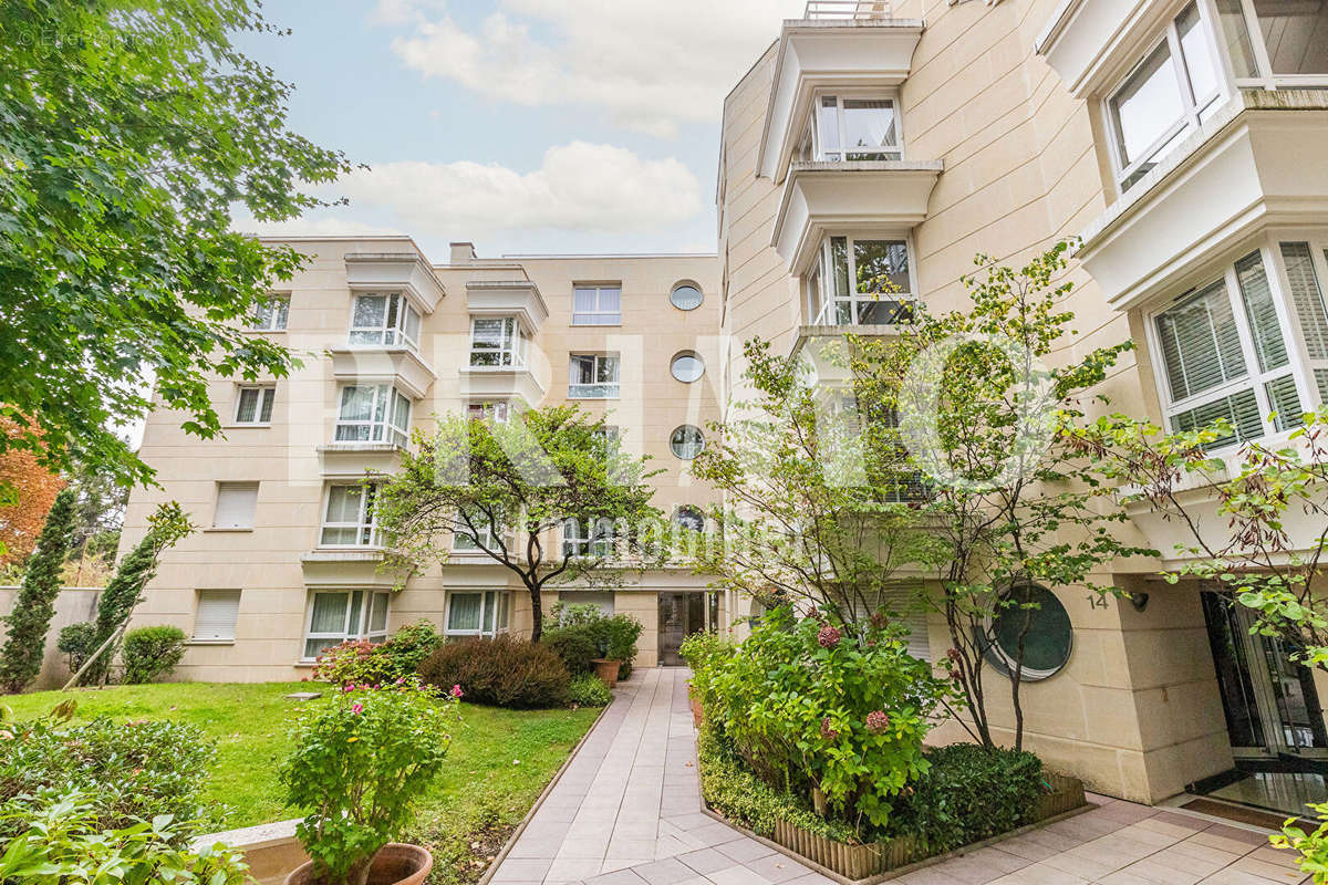 Appartement à CHATENAY-MALABRY