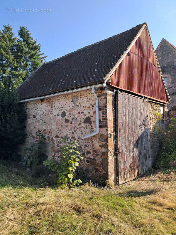 Maison à THIRON-GARDAIS