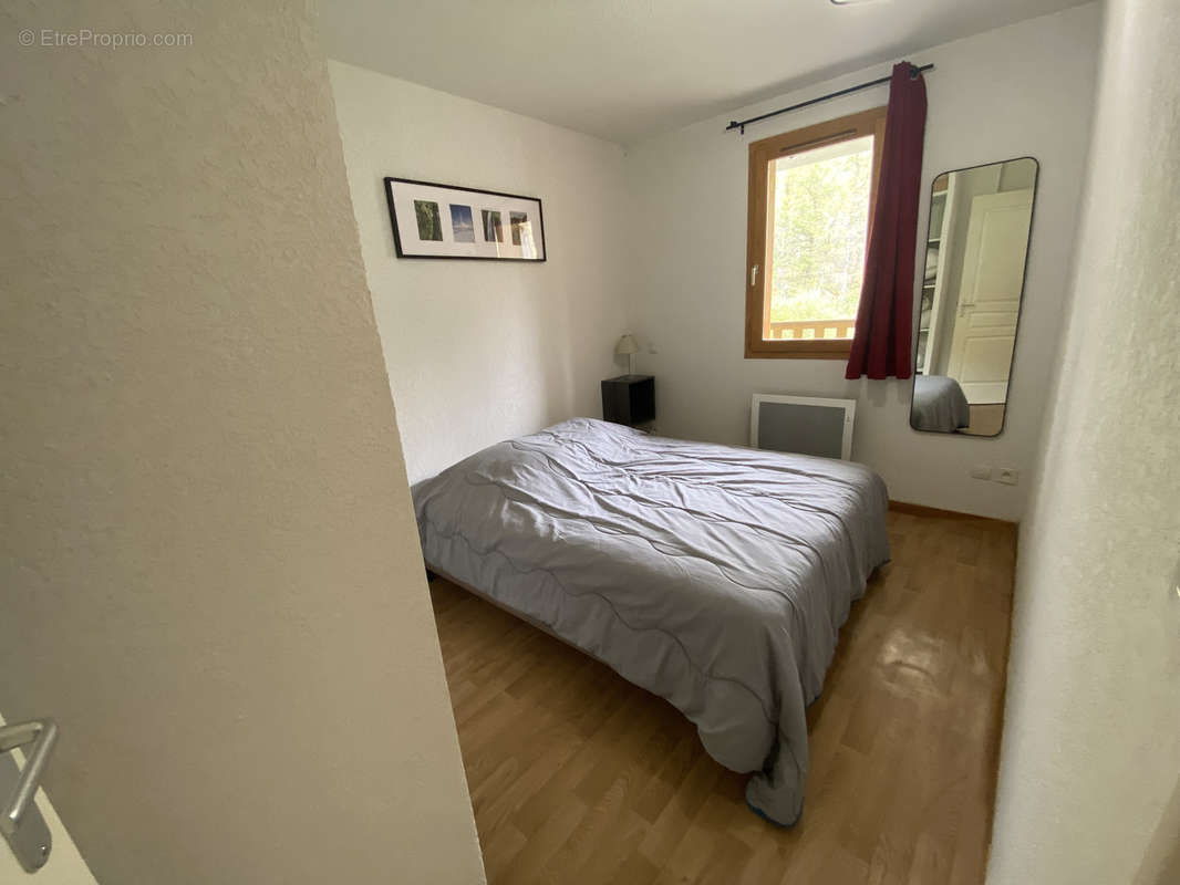 Appartement à COMPAINS