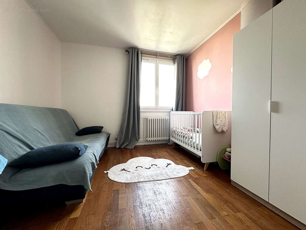 Appartement à SAINT-FONS