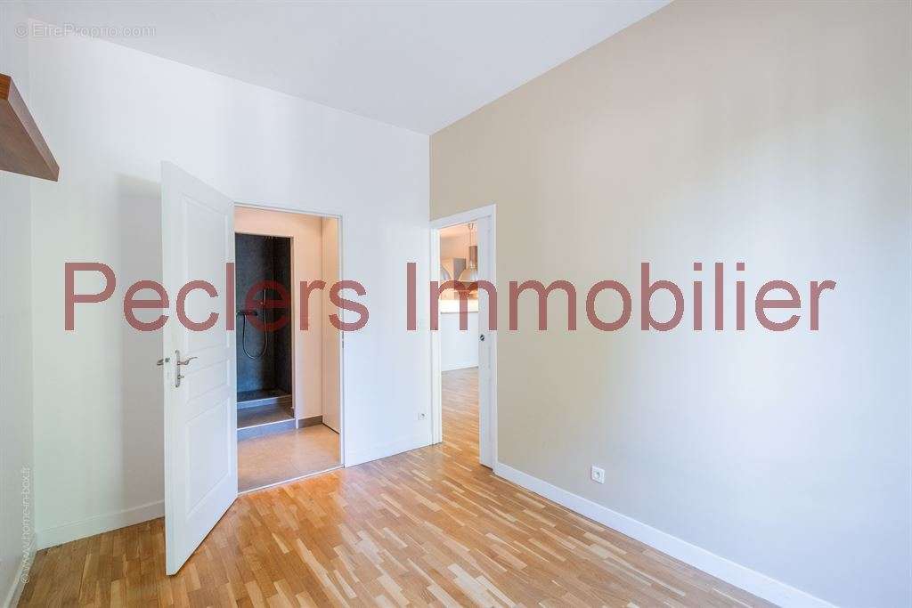 Appartement à RUEIL-MALMAISON