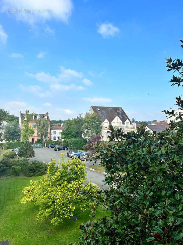 Appartement à MAISONS-LAFFITTE