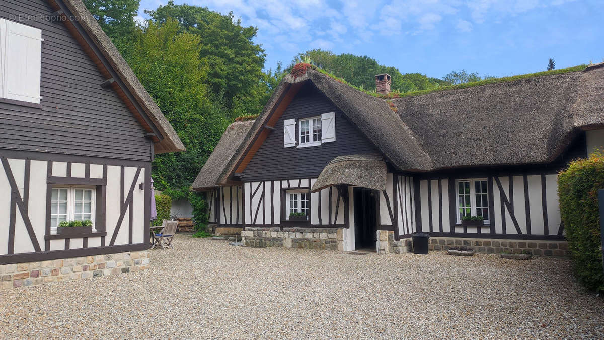 Maison à FONTAINE-LE-DUN