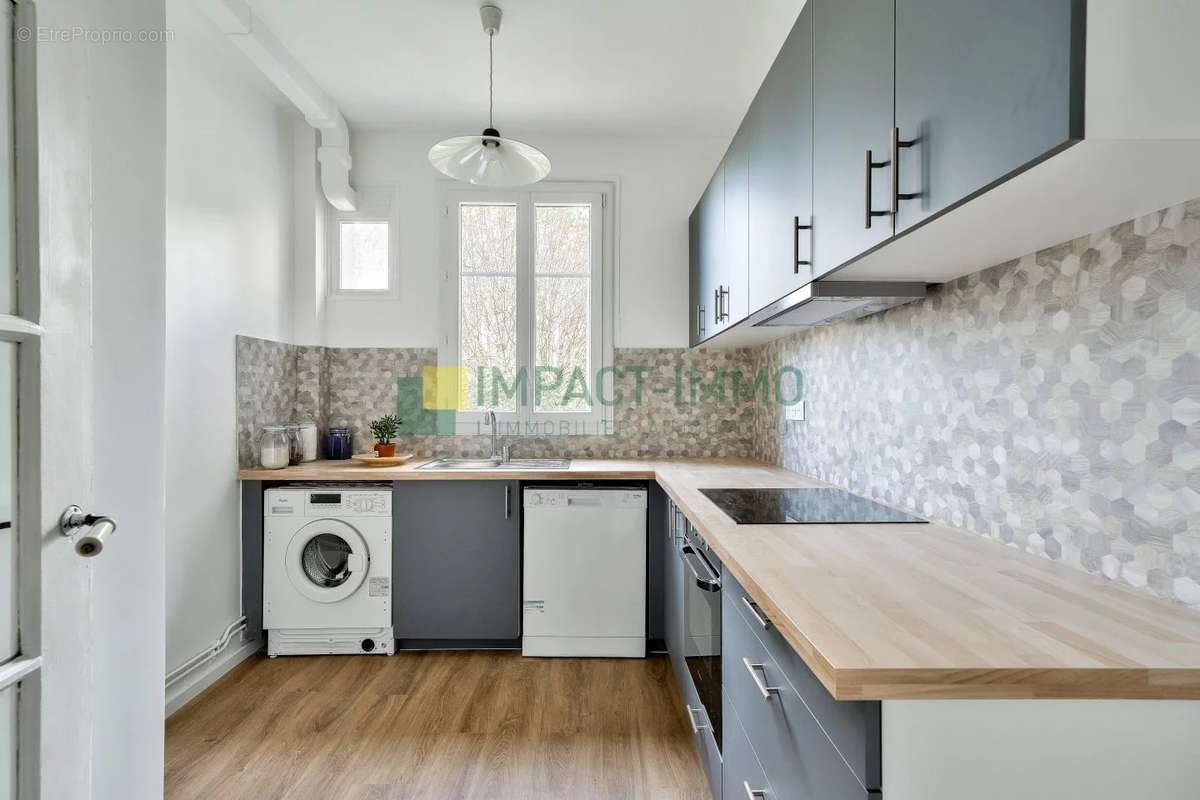 Appartement à COLOMBES