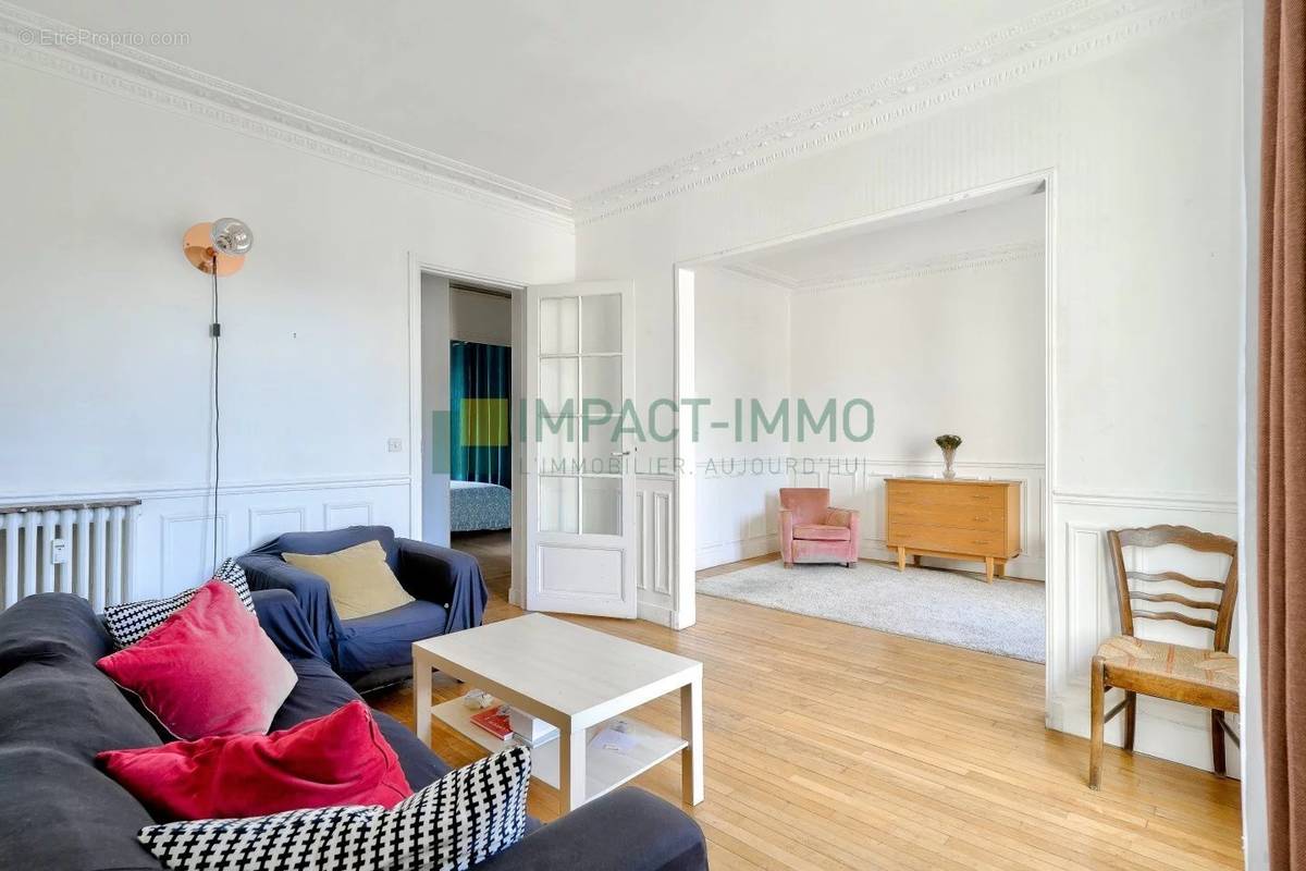 Appartement à COLOMBES