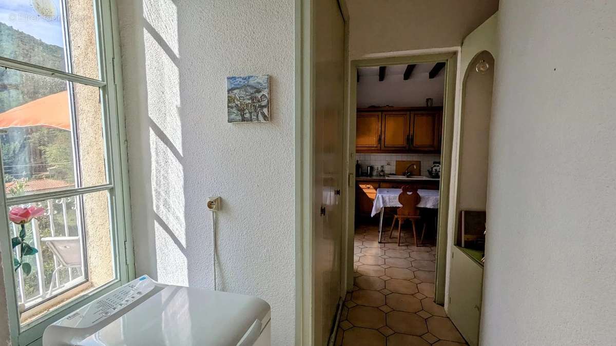 Appartement à SAINT-LAURENT-DE-CERDANS