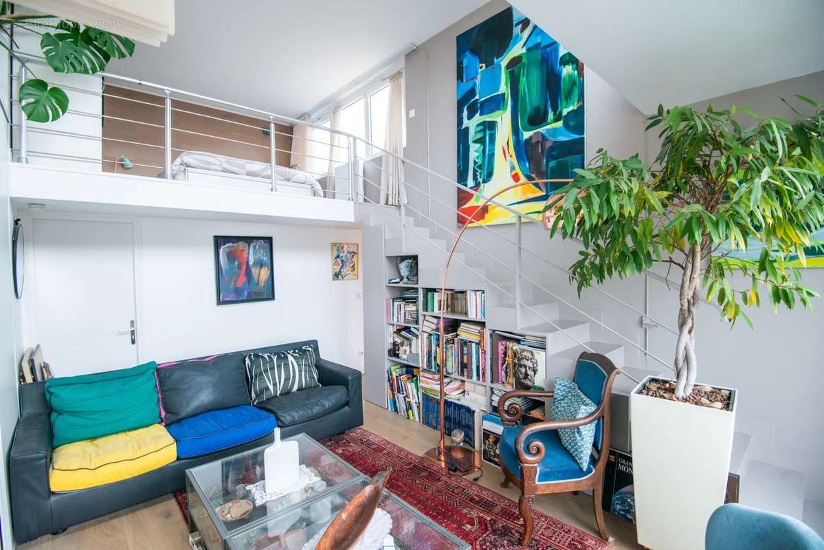 Appartement à ISSY-LES-MOULINEAUX