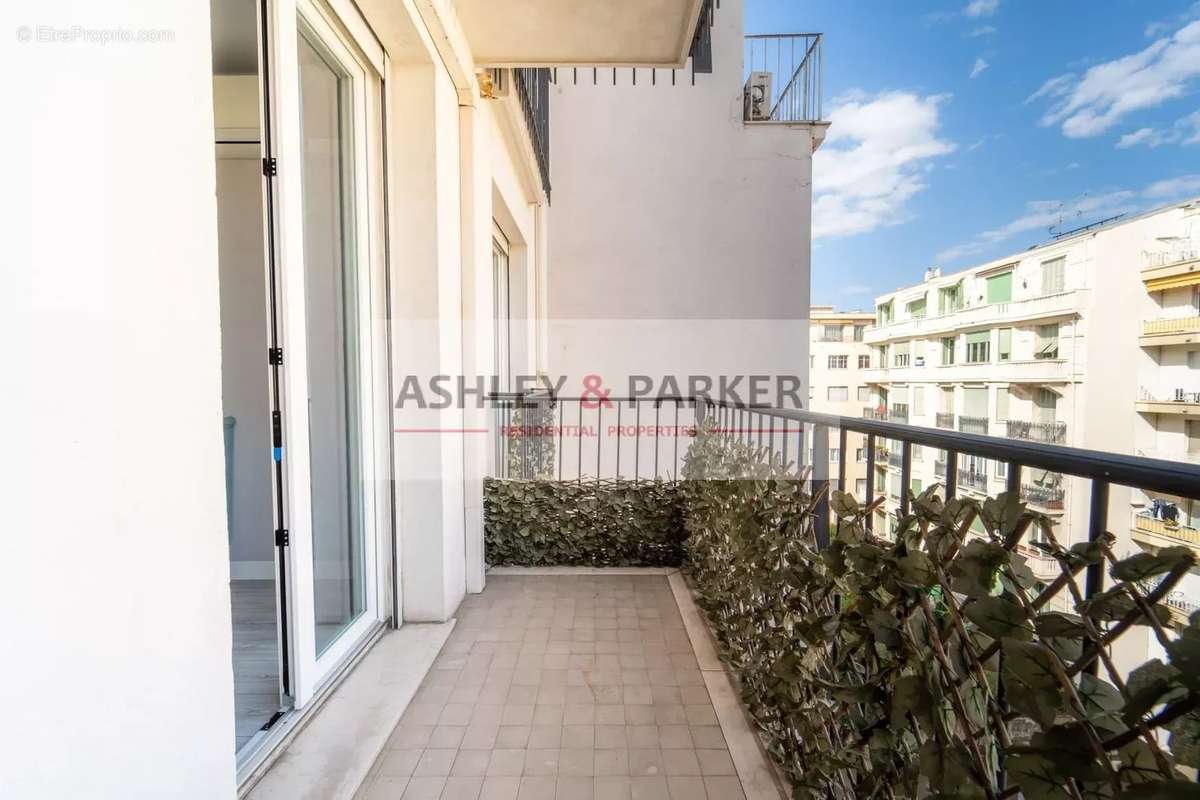 Appartement à NICE