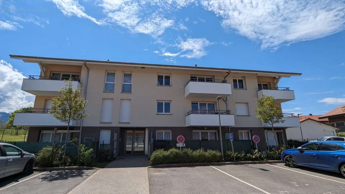 Appartement à LARRINGES