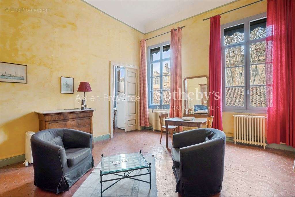 Appartement à AIX-EN-PROVENCE