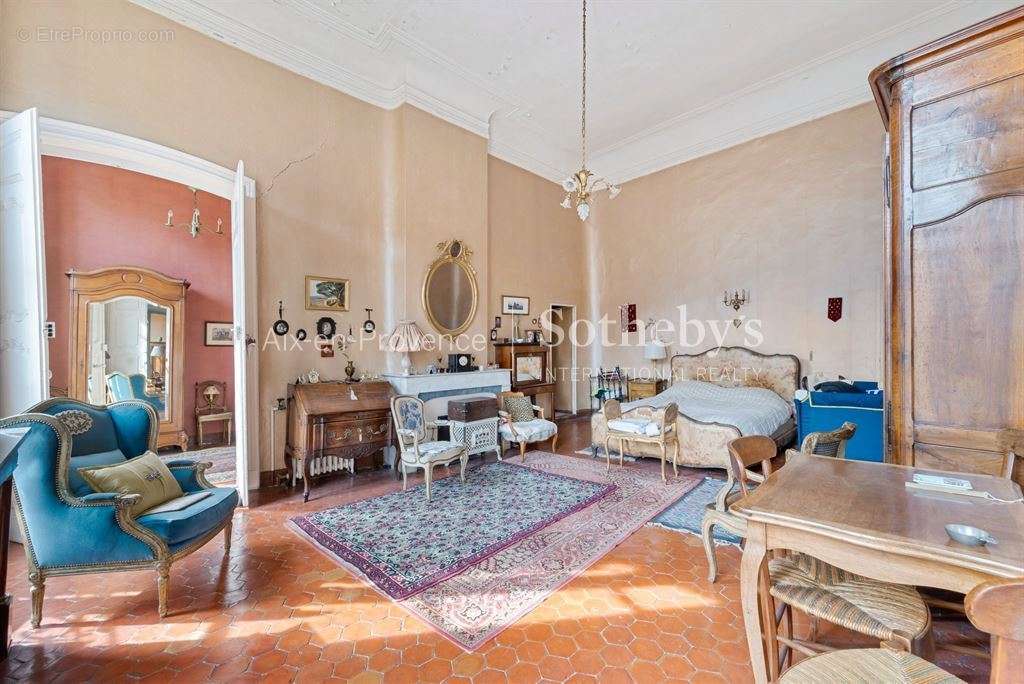 Appartement à AIX-EN-PROVENCE